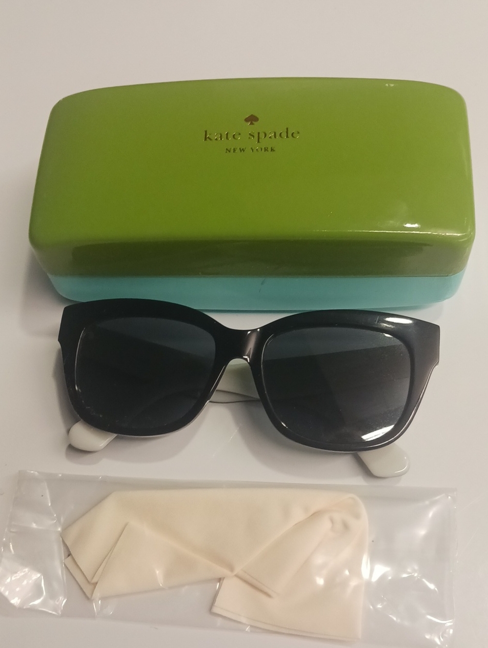 KATE SPADE Sunglasses